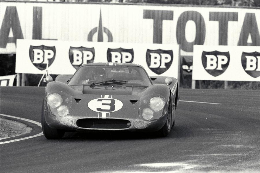  Ford GT40 (Mk IV) 1967 года  (фото 44 из 81)